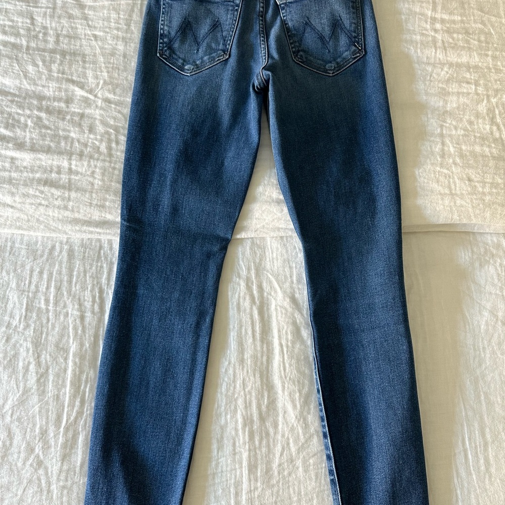 Mother High Waisted Looker Jeans - Picture 4 of 8